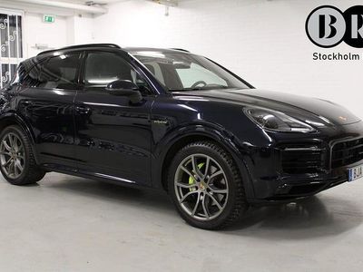 Begagnad Porsche Cayenne Platinum Edition 462 HK (339 kW) 2023 Blå SUV