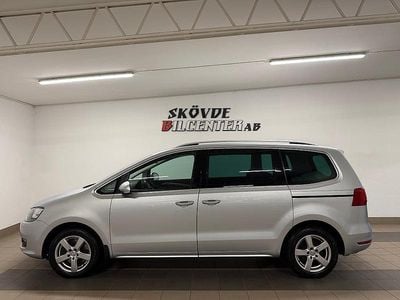 Begagnad VW Sharan 140 HK (102 kW) 2013 Silver Minibuss