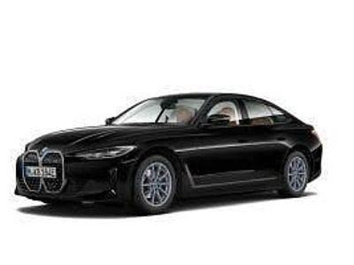 Begagnad BMW i4 Shadowline 250 kW (340 HK) 2023 Svart Sedan