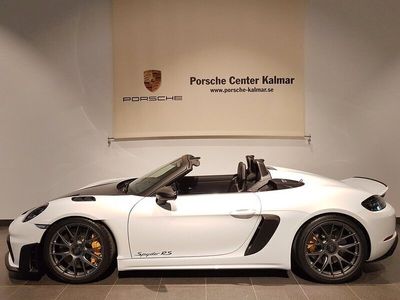 Vit Begagnad 2024 Porsche 718 Boxster Cab | 2 299 000 kr