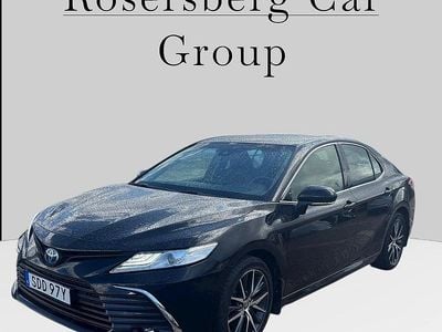 Svart Begagnad 2022 Toyota Camry Hybrid Executive Sedan | 289 875 kr (Marknadspris)