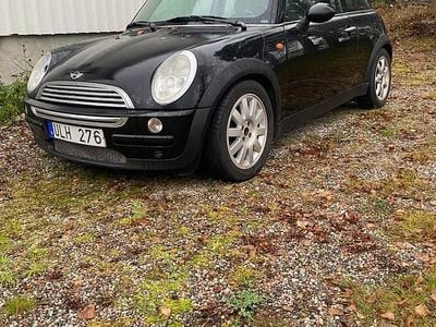 Begagnad Mini Cooper 116 HK (85 kW) 2004 Halvkombi