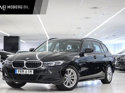 Svart Begagnad 2022 BMW 330e Sport Line Kombi | 289 900 kr (Bra pris)