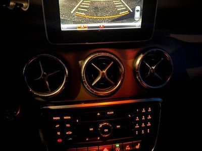 Mercedes CLA200
