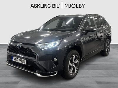 Grå Begagnad 2022 Toyota RAV4 Edition SUV | 369 000 kr (Marknadspris)
