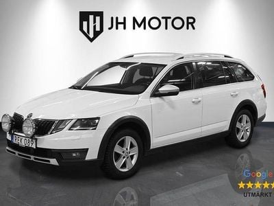Vit Begagnad 2017 Skoda Octavia Scout Kombi | 179 900 kr (Marknadspris)