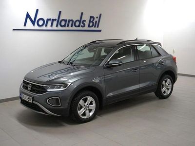 Indium grey metallic Begagnad 2024 VW T-Roc SUV | 294 900 kr (Marknadspris)