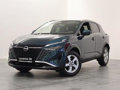 Mörkgrön Begagnad 2024 Nissan Qashqai N-Connecta SUV | 339 000 kr (Marknadspris)