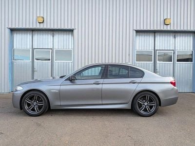 Grå Begagnad 2011 BMW 520 M Sport Sedan | 139 900 kr (Lite dyr)