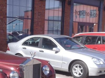 Mercedes C180