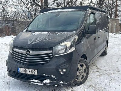 Svart Begagnad 2019 Opel Vivaro Minibuss | 52 500 kr