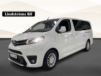 Vit Begagnad 2024 Toyota Proace Verso Kombi | 424 900 kr (Lite dyr)