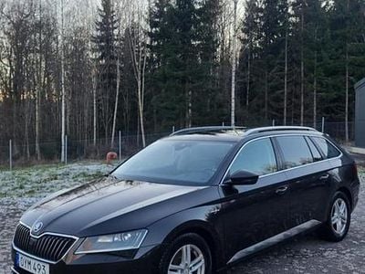 Begagnad 2016 Skoda Superb Kombi | 130 000 kr (Marknadspris)