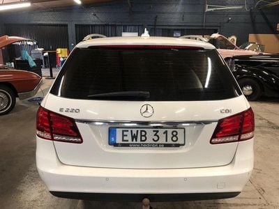 Mercedes E220
