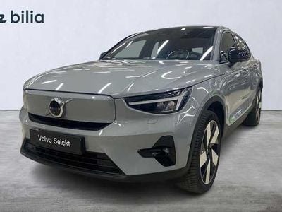 Grå Begagnad 2023 Volvo EC40 Ultimate SUV | 419 900 kr (Marknadspris)