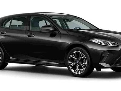 Svart Ny 2026 BMW 120 Halvkombi | 417 100 kr