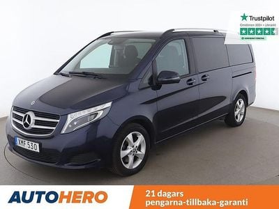Mörkblå Begagnad 2018 Mercedes 220 Kombi | 414 000 kr