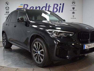 Black sapphire metallic Begagnad 2022 BMW X5 M Sport SUV | 659 500 kr