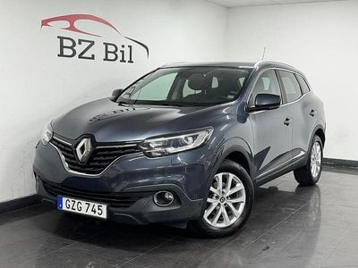 Grå Begagnad 2015 Renault Kadjar LIMITED SUV | 124 900 kr (Marknadspris)