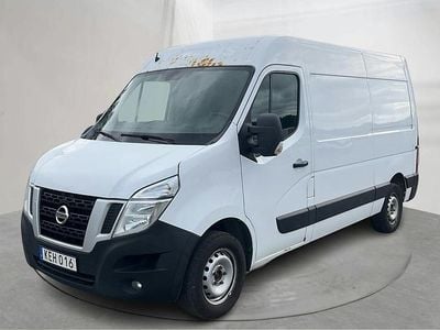 Nissan NV400