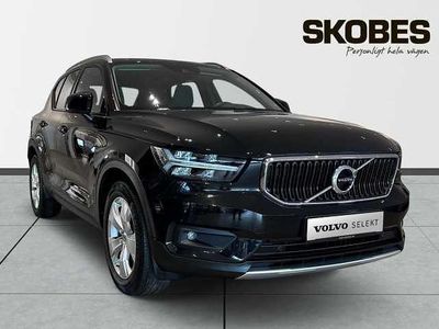 Begagnad Volvo XC40 Momentum 197 HK (144 kW) 2022 SUV