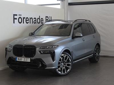Grå Begagnad 2025 BMW X7 Comfort Edition SUV | 1 179 000 kr (Marknadspris)