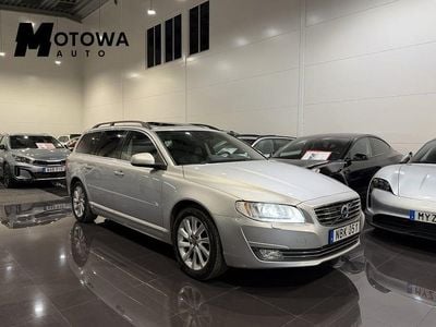 Begagnad Volvo V70 Momentum 181 HK (133 kW) 2016 Silver Kombi