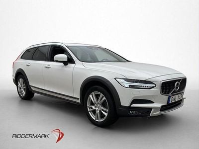Begagnad Volvo V90 CC Plus 190 HK (139 kW) 2018 Vit Kombi