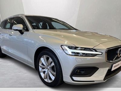 begagnad Volvo V60 D3 Momentum Advanced Edition 2020, Kombi