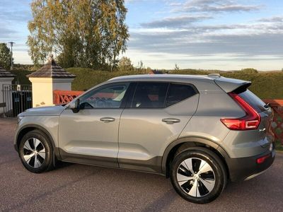 begagnad Volvo XC40 T3 FWD Momentum Advanced Edition