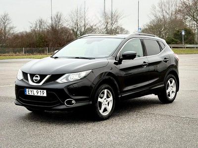 Svart Begagnad 2017 Nissan Qashqai N-Vision SUV | 89 800 kr (Marknadspris)