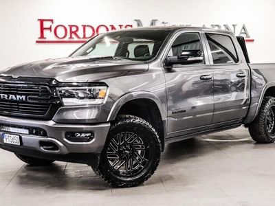 begagnad Dodge Ram LARAMIE NIGHT EDITION MULTIFUNCTION TAILGATE