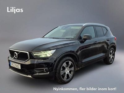 Svart Begagnad 2020 Volvo XC40 Momentum SUV | 319 000 kr (Marknadspris)