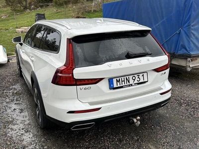 Volvo V60 CC