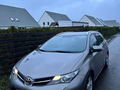 Toyota Auris Touring Sports