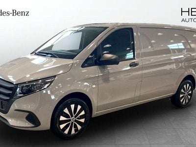 Grå Begagnad 2024 Mercedes Vito Van | 581 250 kr
