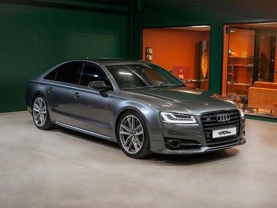 Grå Begagnad 2016 Audi S8 plus Sedan | 499 900 kr
