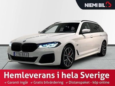 Vit Begagnad 2024 BMW 530e M Sport Kombi | 469 900 kr (Lite dyr)