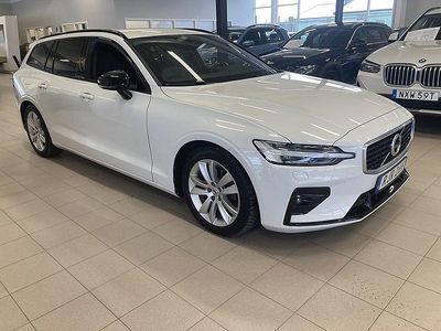 Begagnad Volvo V60 R-Design 190 HK (139 kW) 2020 Vit Kombi