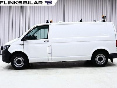 Vit Begagnad 2018 VW Transporter Van | 198 750 kr