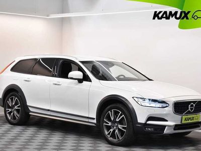 begagnad Volvo V90 CC D4 AWD Geartronic Momentum Halvskinn Drag Kamera 190hk