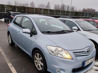 Begagnad 2010 Toyota Auris Halvkombi | 56 000 kr (Bra pris)