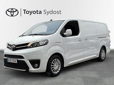 Vit Begagnad 2023 Toyota Proace Comfort Minibuss | 329 000 kr (Superpris)
