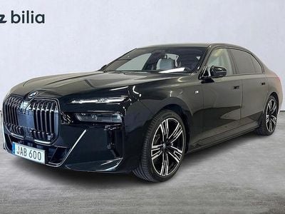 Svart Begagnad 2022 BMW i7 Executive Sedan | 899 000 kr