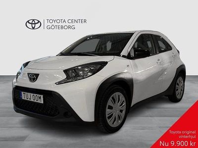 Vit Begagnad 2022 Toyota Aygo X Play SUV | 144 900 kr (Marknadspris)