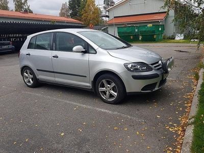 Silver Begagnad 2005 VW Golf Plus Cross Minibuss | 16 500 kr