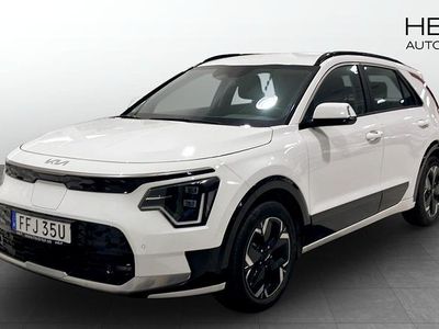 Vit (white) Begagnad 2022 Kia e-Niro SUV | 309 900 kr (Marknadspris)