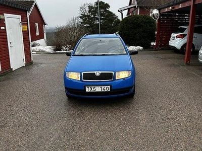 Begagnad Skoda Fabia 68 HK (50 kW) 2003 Kombi