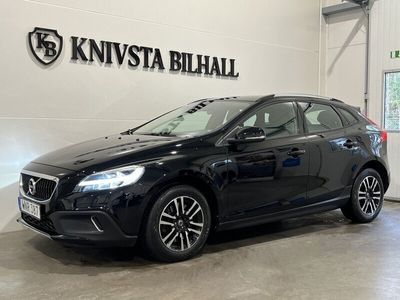 begagnad Volvo V40 CC T3 Geartronic Momentum Värmare 2018, Kombi