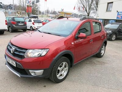 Röd Begagnad 2016 Dacia Sandero Stepway Kombi | 64 800 kr (Marknadspris)